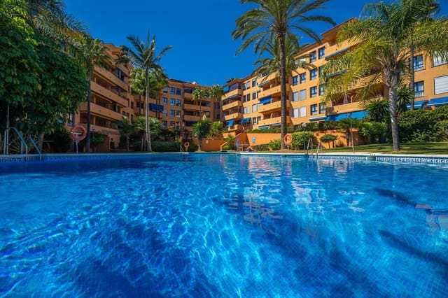 2 sypialnia Penthouse na sprzedaż w La Duquesa / Puerto de la Duquesa, Manilva - 380 000 € (Ref: 9363853)