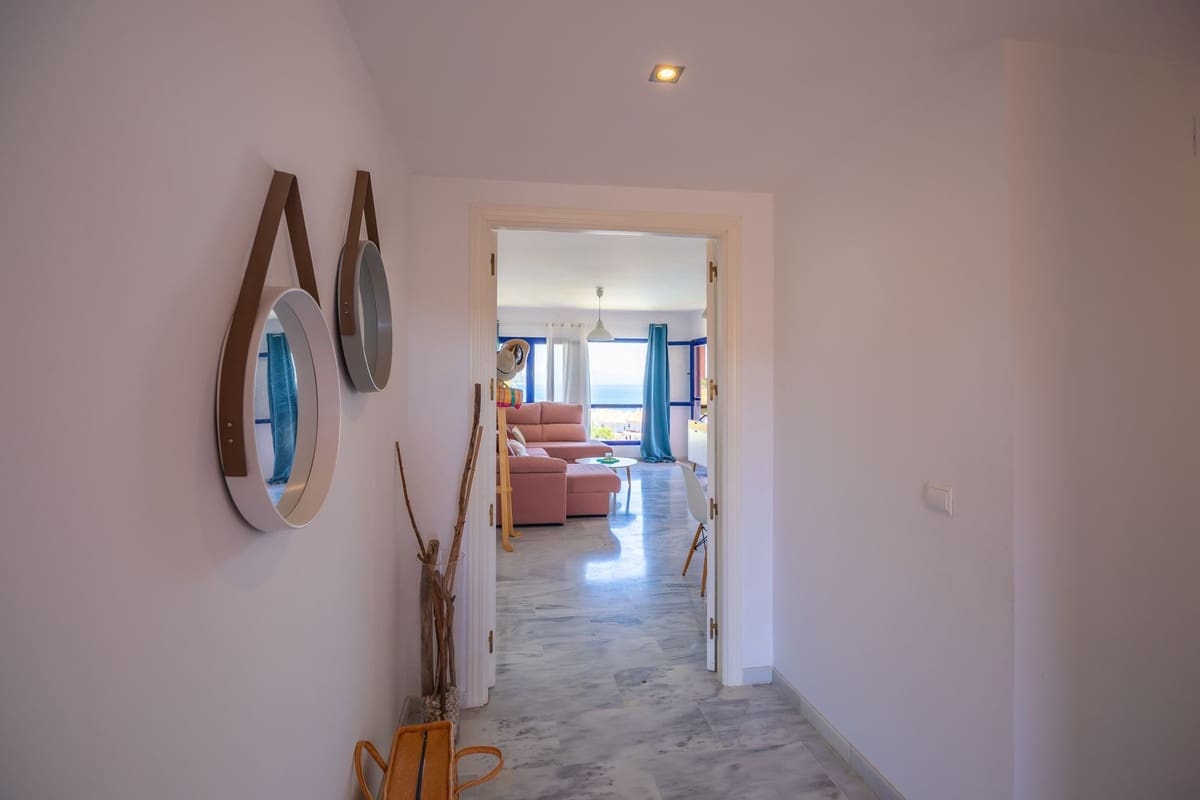 2 sypialnia Penthouse na sprzedaż w La Duquesa / Puerto de la Duquesa - 380 000 € (Ref: 9363853)