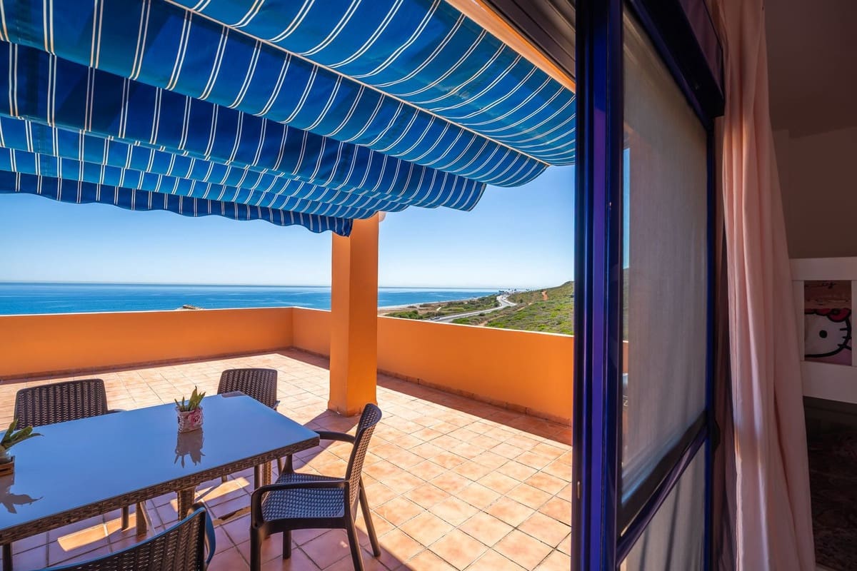2 sypialnia Penthouse na sprzedaż w La Duquesa / Puerto de la Duquesa - 380 000 € (Ref: 9363853)
