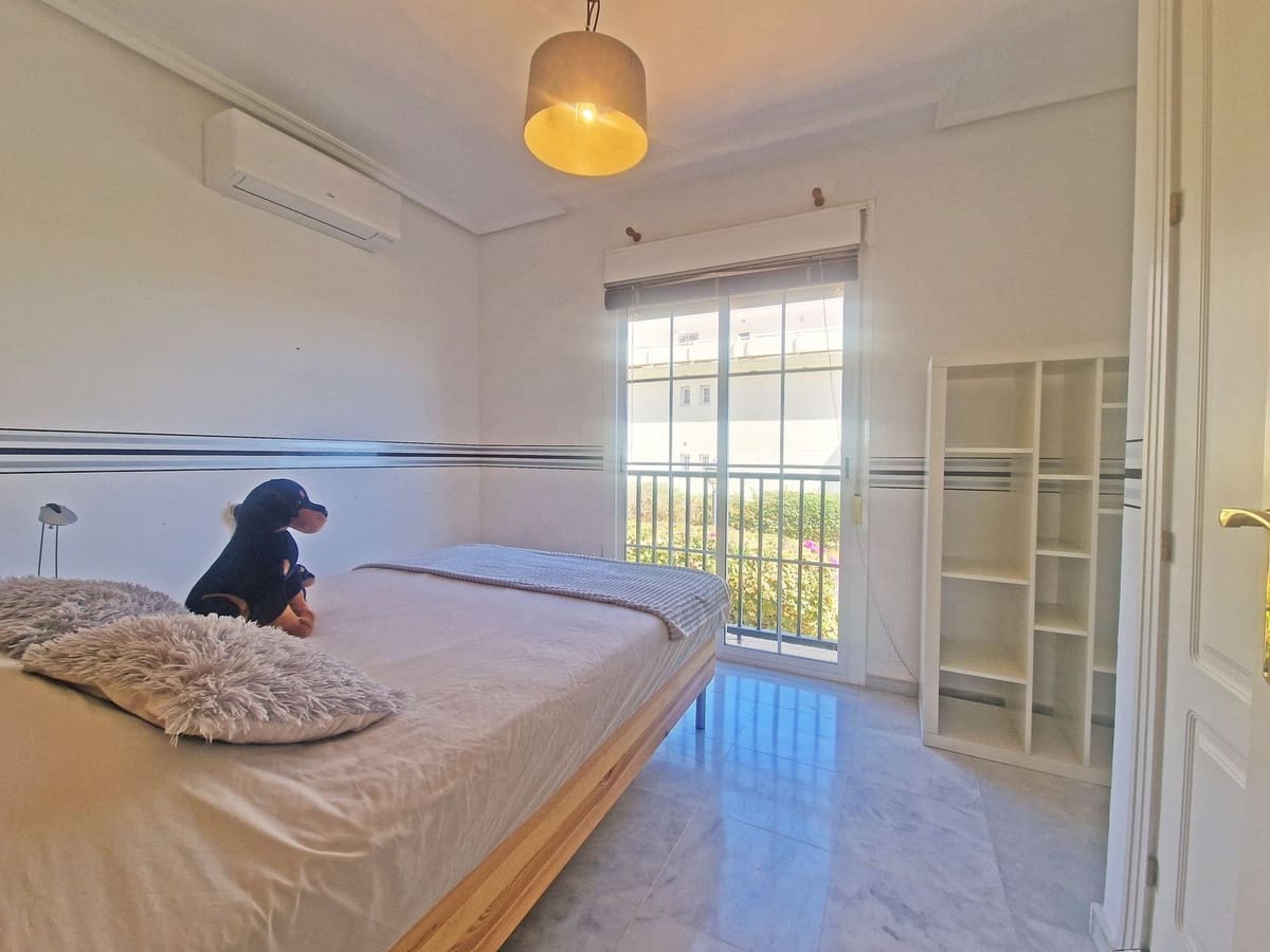 4 quarto Casa em Banda para venda em Cabopino - 525 000 € (Ref: 9363854)