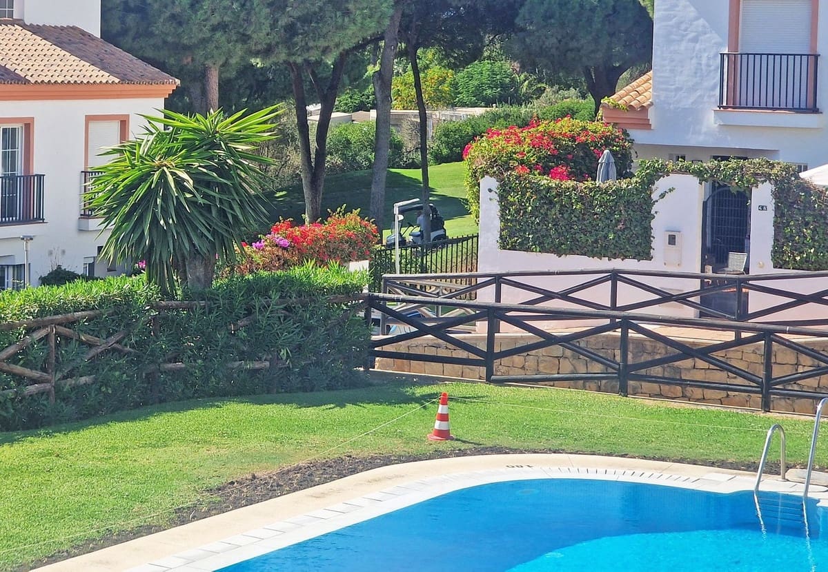 4 quarto Casa em Banda para venda em Cabopino - 525 000 € (Ref: 9363854)