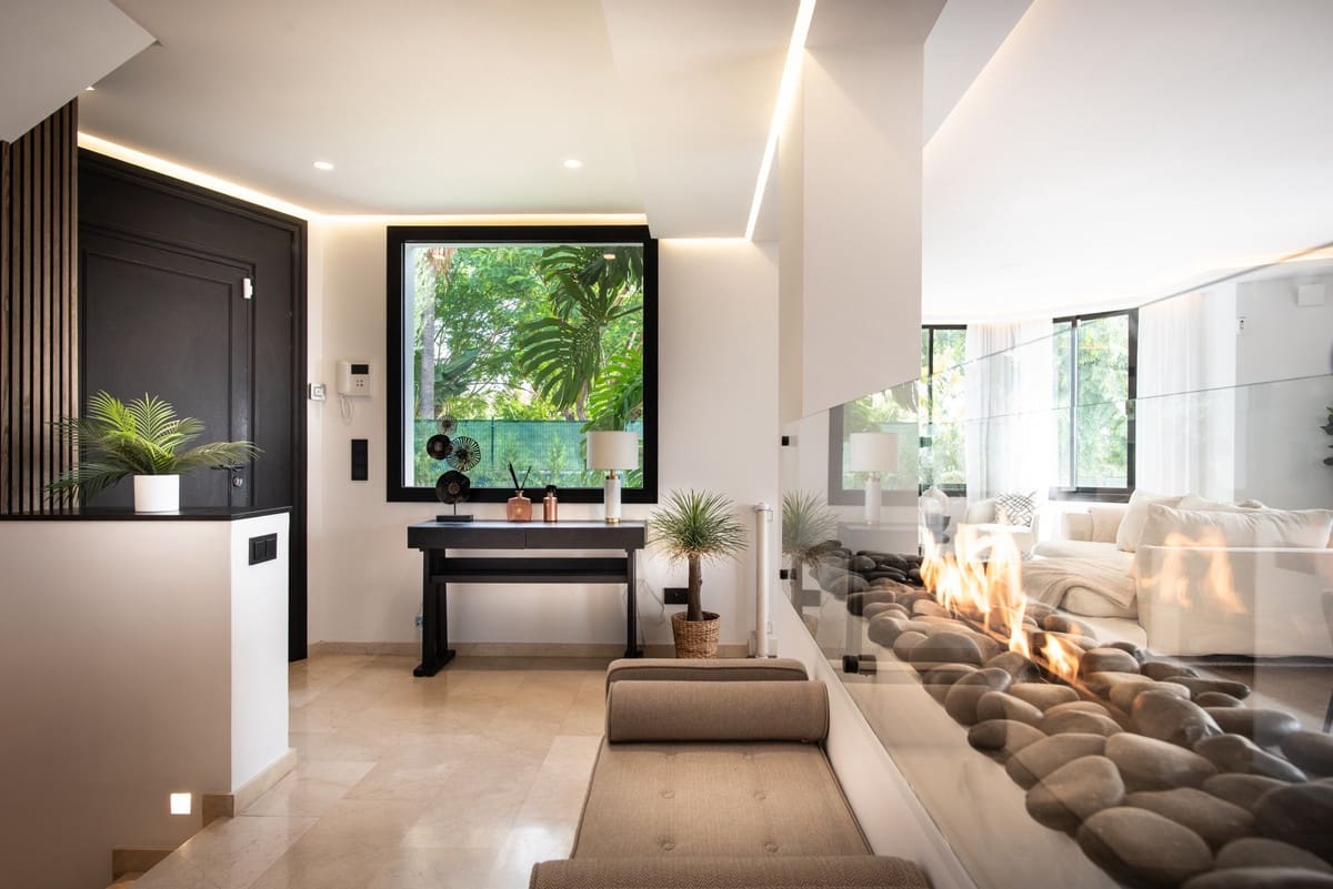 Chalet de 5 habitaciones en La Quinta en venta - 2.995.000 € (Ref: 9363859)