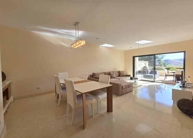 2 bedroom Apartment for sale in Benahavís pueblo, Benahavís - € 559,000 (Ref: 9363861)