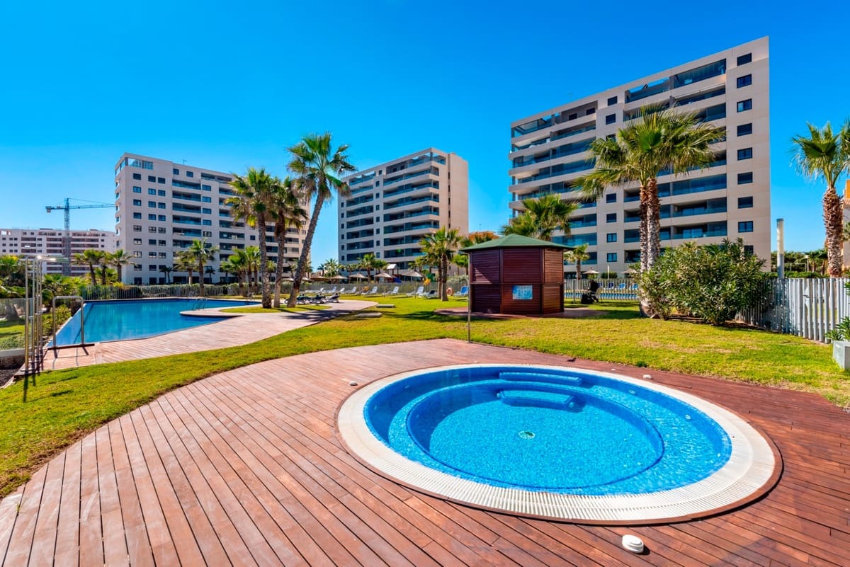 2 bedroom Apartment for sale in Orihuela Costa - € 479,000 (Ref: 9363863)