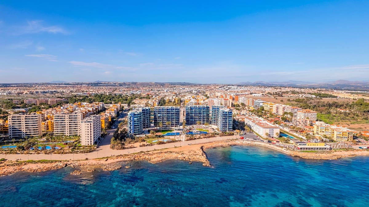 2 bedroom Apartment for sale in Orihuela Costa - € 479,000 (Ref: 9363863)