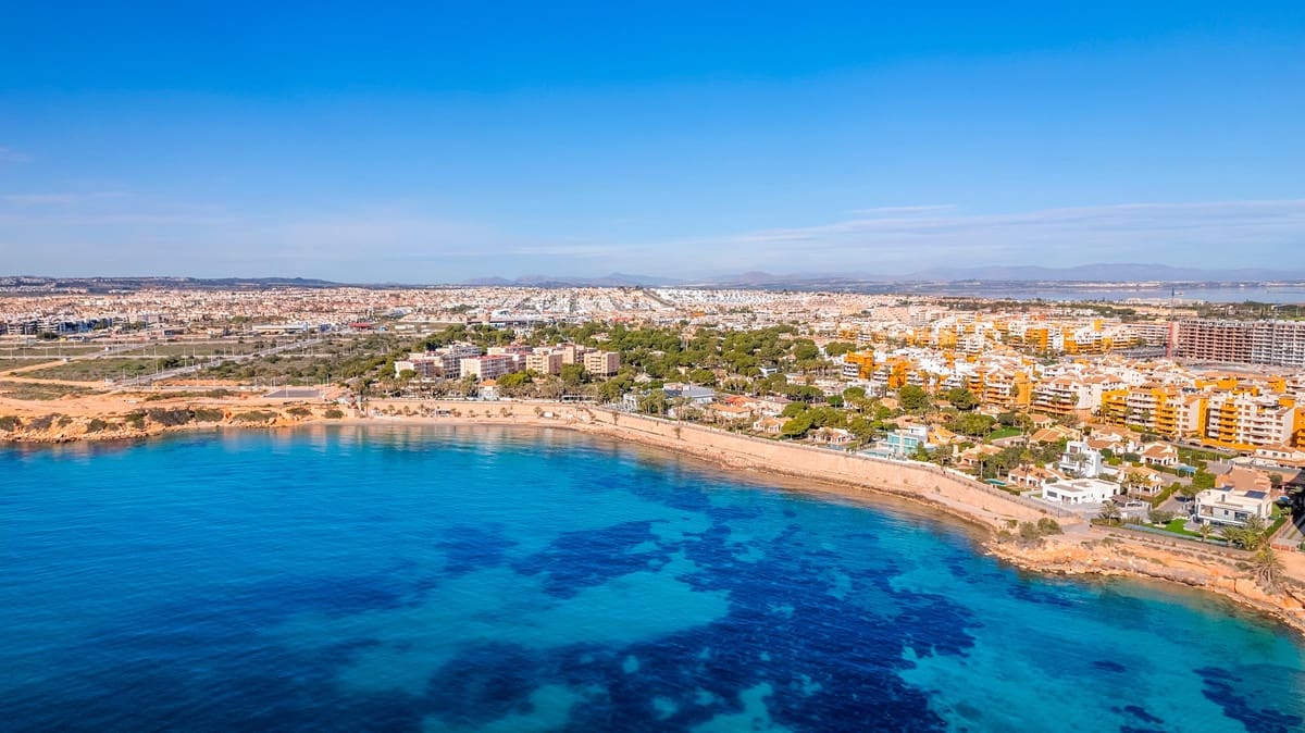 2 bedroom Apartment for sale in Orihuela Costa - € 479,000 (Ref: 9363863)