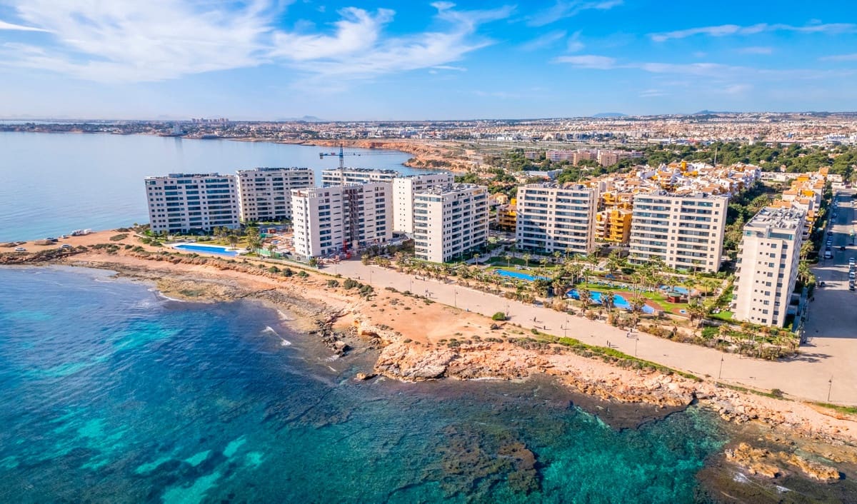 2 bedroom Apartment for sale in Orihuela Costa - € 479,000 (Ref: 9363863)