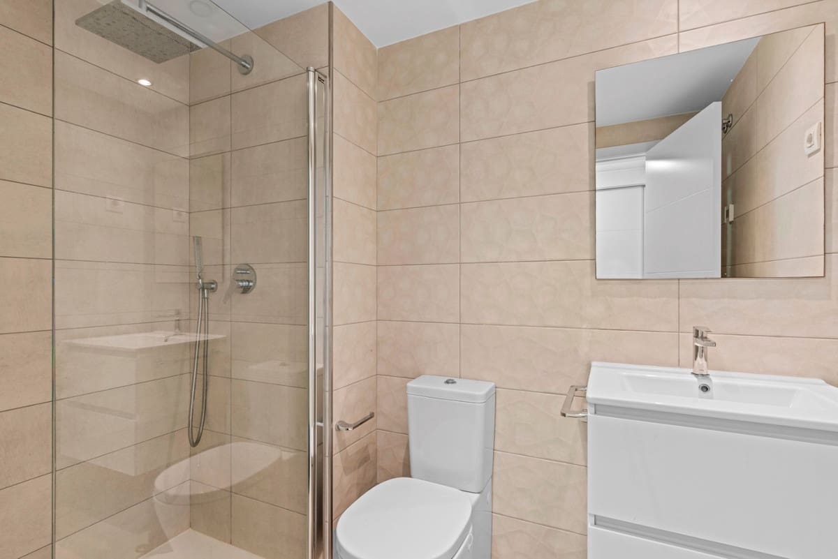 2 bedroom Apartment for sale in Orihuela Costa - € 479,000 (Ref: 9363863)