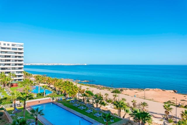 2 bedroom Apartment for sale in Punta Prima, Orihuela - € 479,000 (Ref: 9363863)