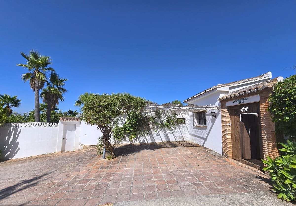 6 quarto Quinta/Casa Rural para venda em Alhaurin el Grande - 890 000 € (Ref: 9363864)