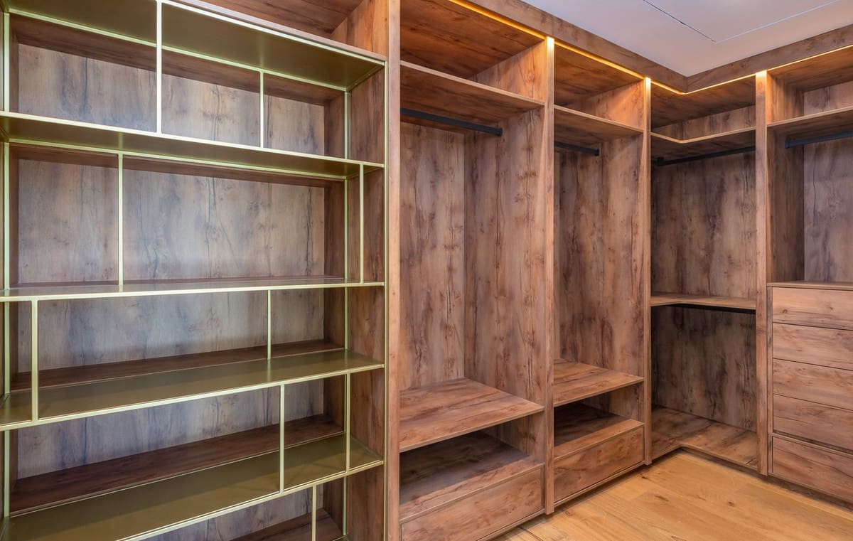 4 soveværelse Villa til salg i Rio Real - € 5.900.000 (Ref: 9363869)