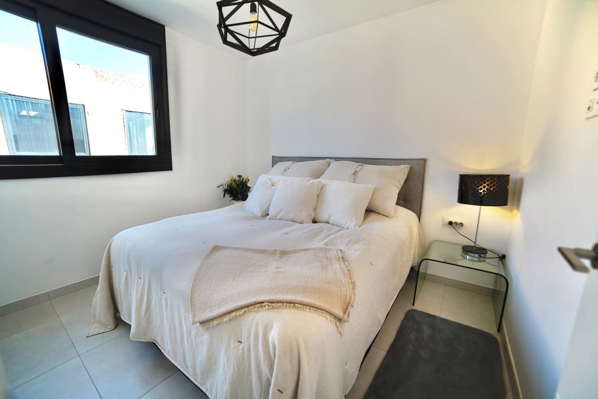 Casa de 3 habitaciones en Bel-Air en venta - 899.000 € (Ref: 9363887)