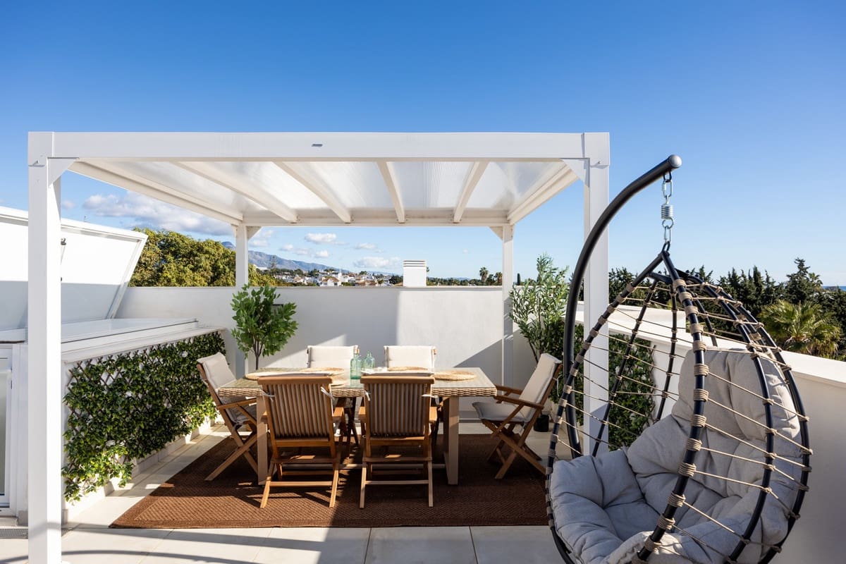 3 bedroom Townhouse for sale in Bel-Air - € 899,000 (Ref: 9363887)