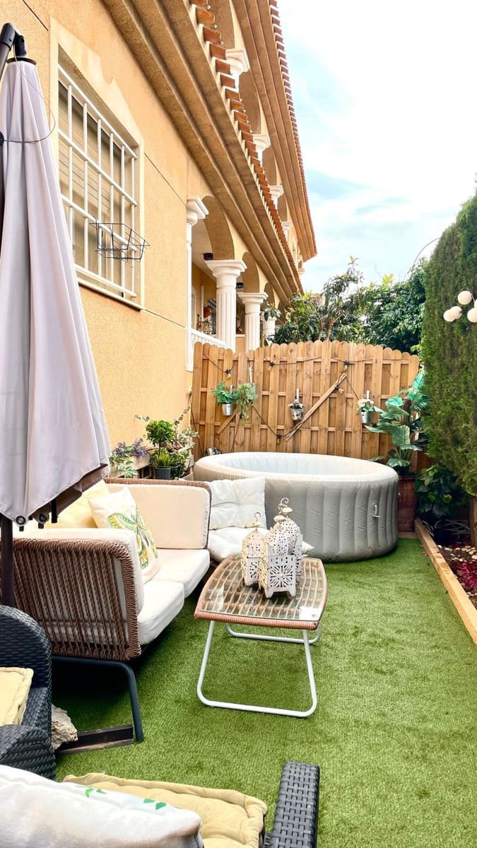 4 makuuhuone Huvila myytävänä paikassa San Javier - 295 000 € (Ref: 9363896)