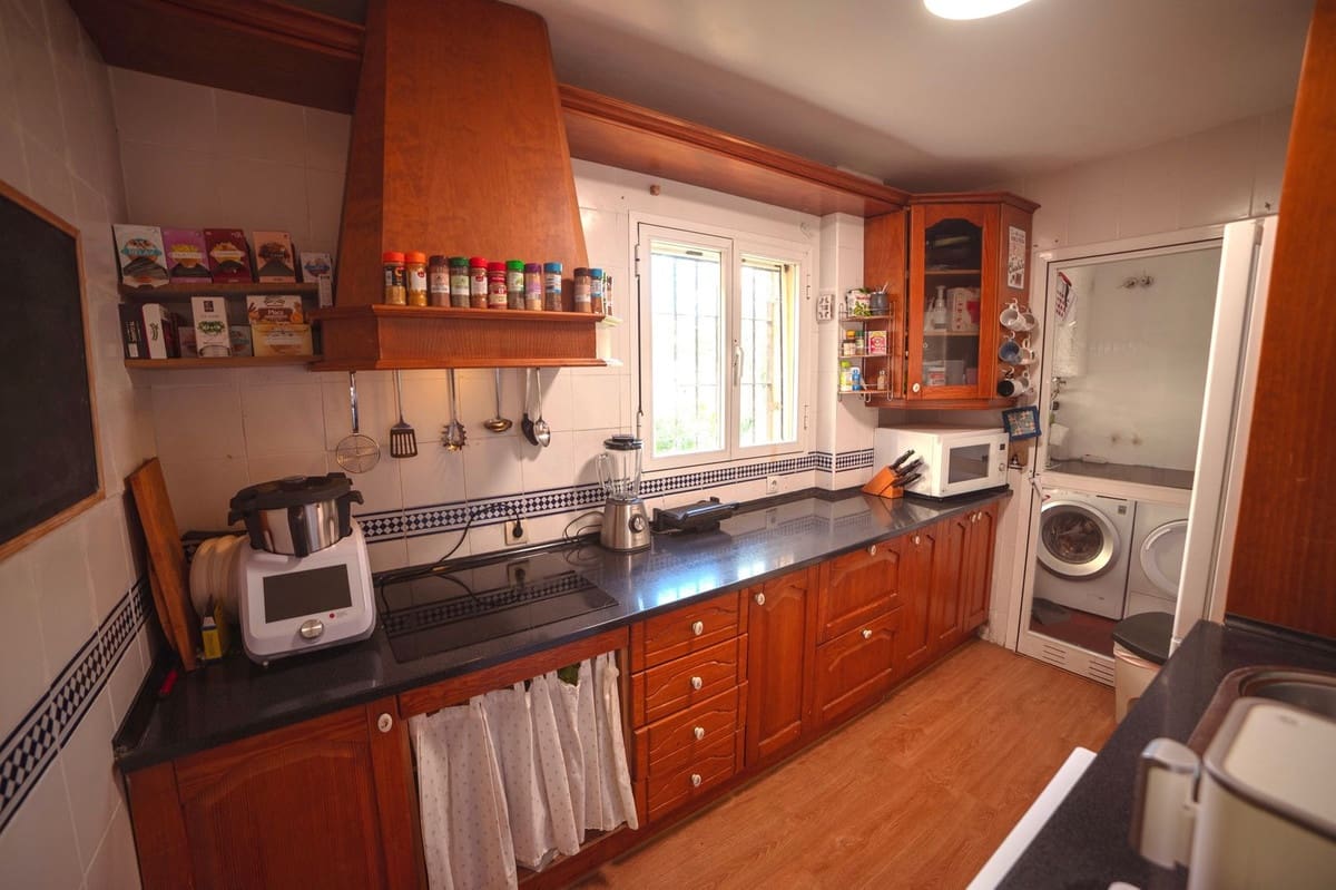 3 soverom Leilighet til salgs i Arroyo de la Miel - € 285 000 (Ref: 9363900)