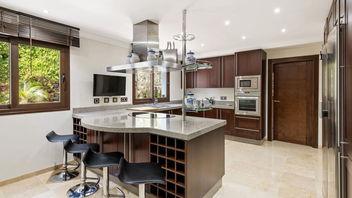 5 sypialnia Willa na sprzedaż w Atalaya-Isdabe - 3 200 000 € (Ref: 9363901)