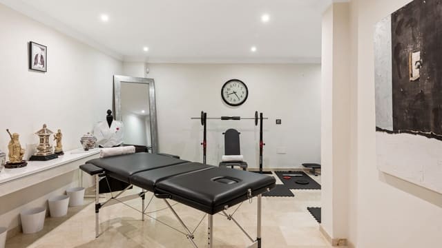 5 soverom Villa til salgs i Atalaya-Isdabe, Estepona - € 3 200 000 (Ref: 9363901)