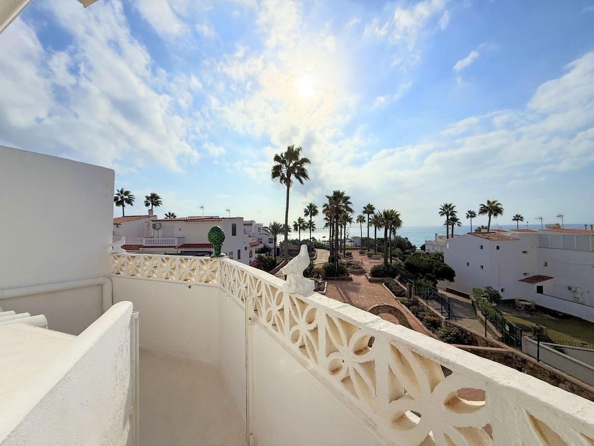 3 camera da letto Casa in vendita in La Duquesa / Puerto de la Duquesa - 290.000 € (Rif: 9363912)