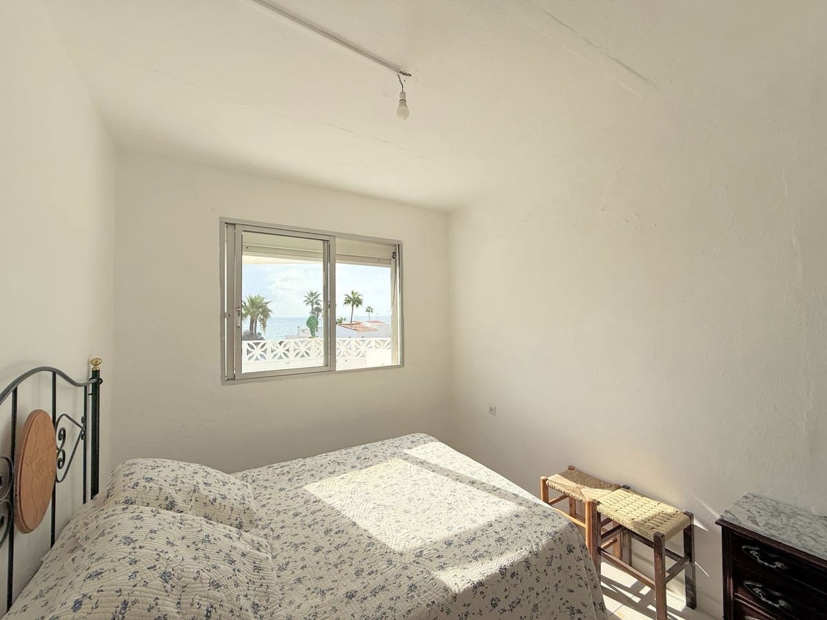 3 bedroom Townhouse for sale in La Duquesa / Puerto de la Duquesa - € 290,000 (Ref: 9363912)