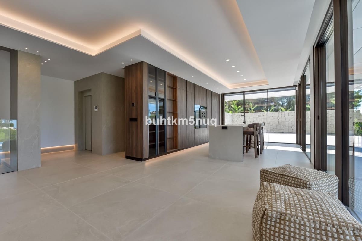 Chalet de 4 habitaciones en Altea en venta - 2.795.000 € (Ref: 9363913)