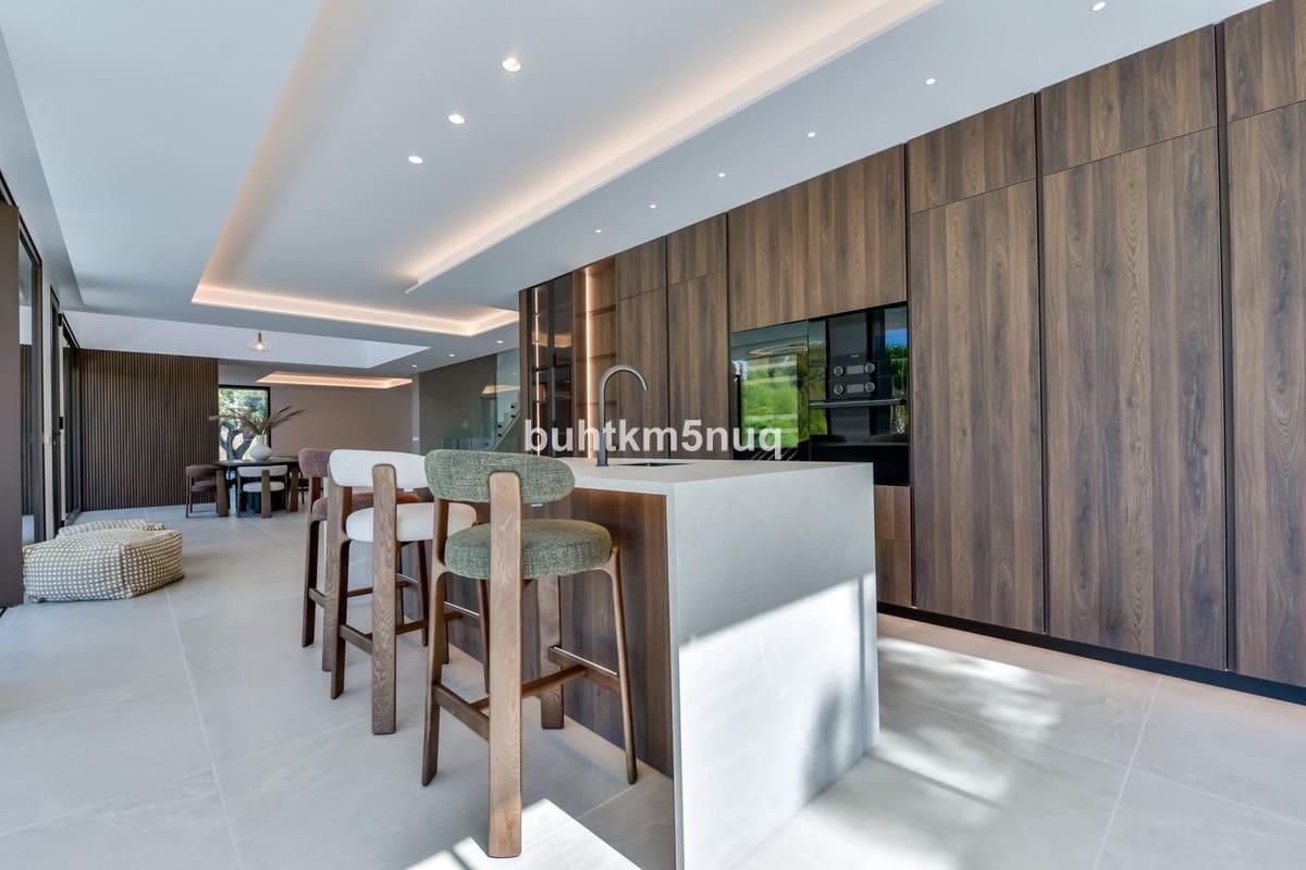 Chalet de 4 habitaciones en Altea en venta - 2.795.000 € (Ref: 9363913)