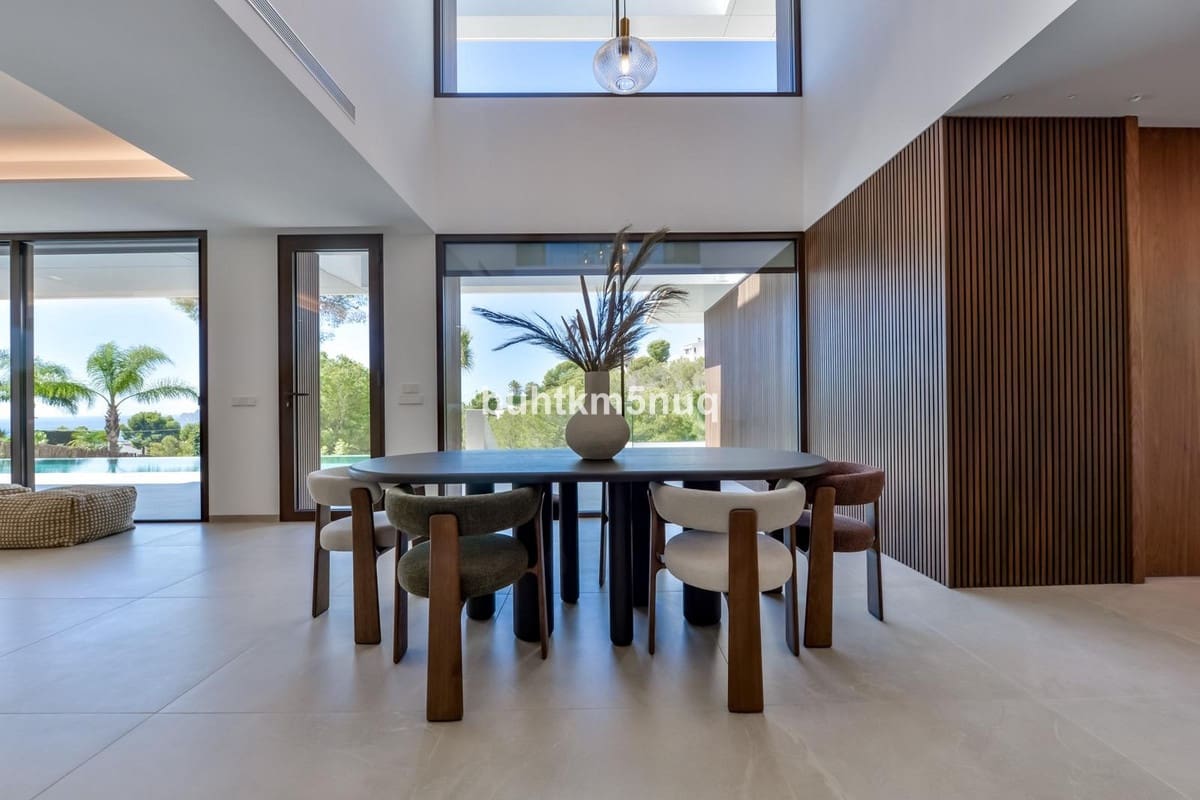 Chalet de 4 habitaciones en Altea en venta - 2.795.000 € (Ref: 9363913)