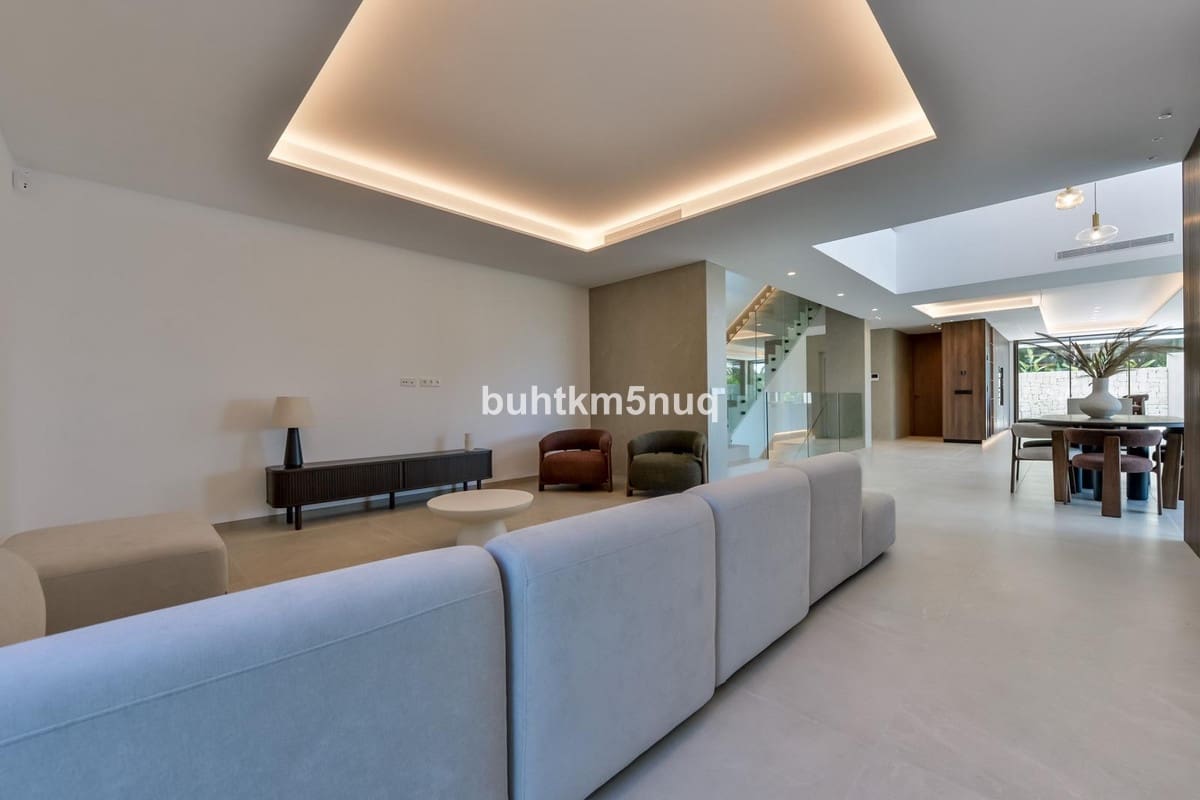 Chalet de 4 habitaciones en Altea en venta - 2.795.000 € (Ref: 9363913)