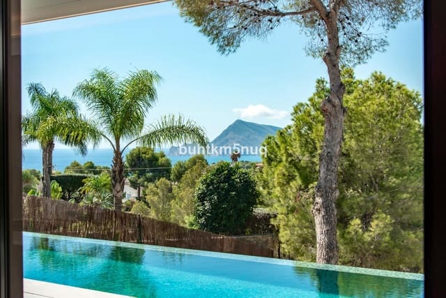 Chalet de 4 habitaciones en Altea en venta - 2.795.000 € (Ref: 9363913)