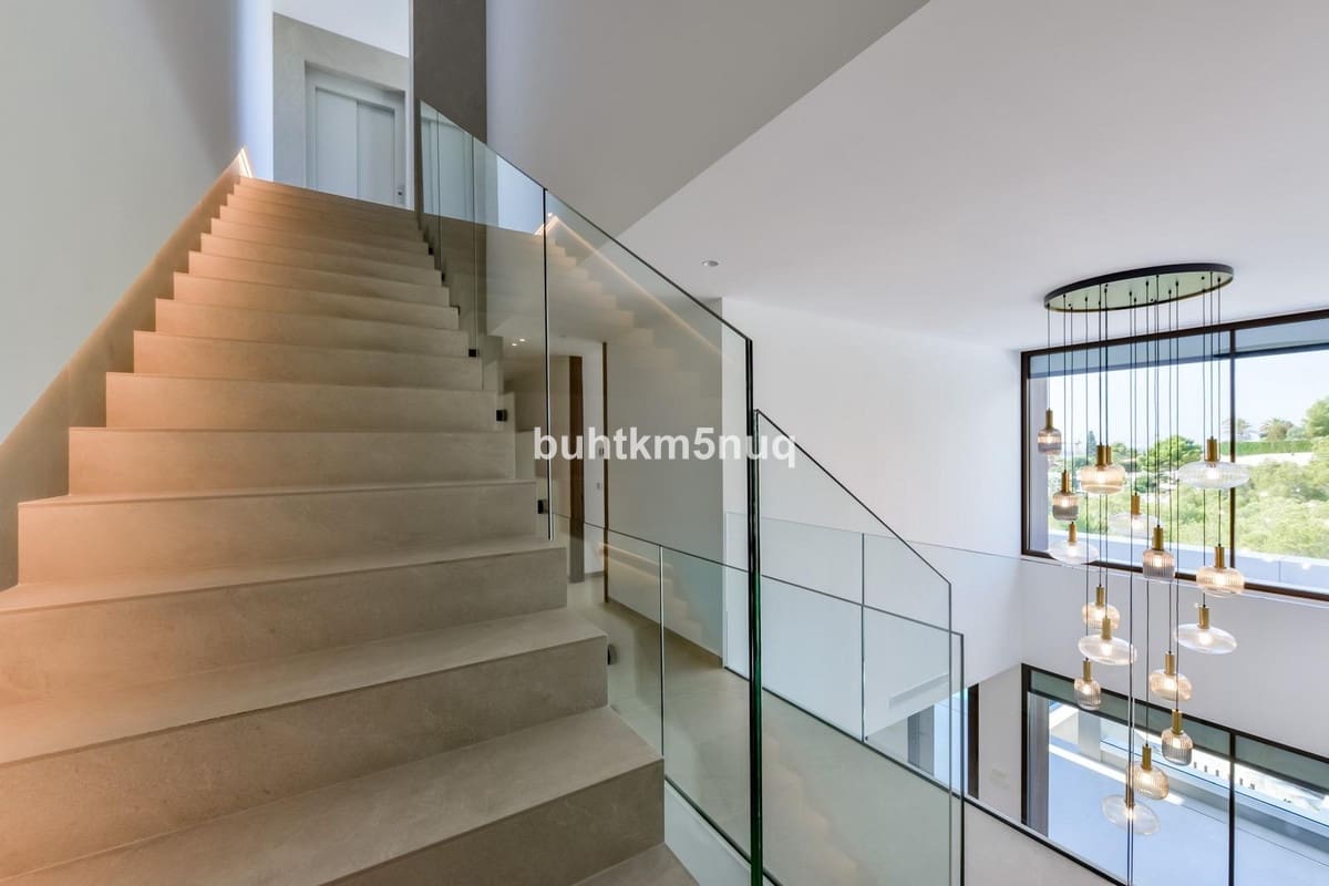 Chalet de 4 habitaciones en Altea en venta - 2.795.000 € (Ref: 9363913)