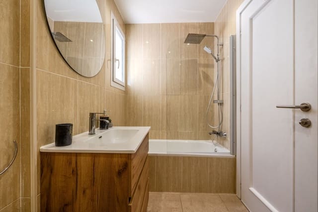 2 quarto Apartamento para venda em Manilva Pueblo, Manilva - 329 000 € (Ref: 9363917)