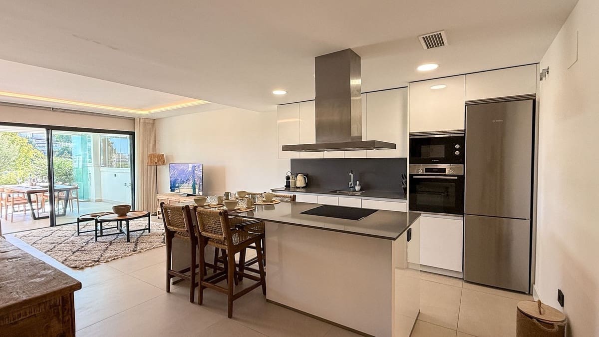 2 chambre Appartement à vendre à Estepona - 680 000 € (Ref: 9363919)