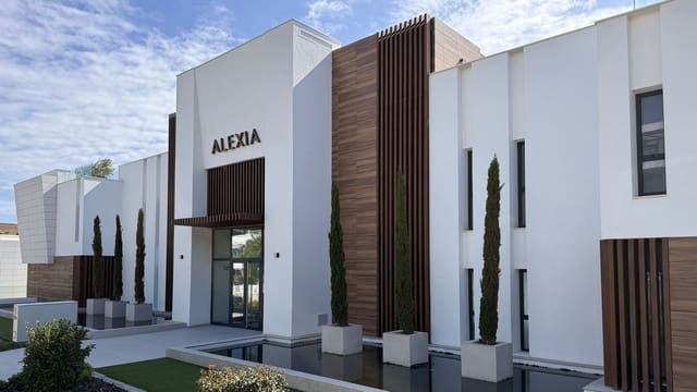 2 chambre Appartement à vendre à Parque Central, Estepona - 680 000 € (Ref: 9363919)