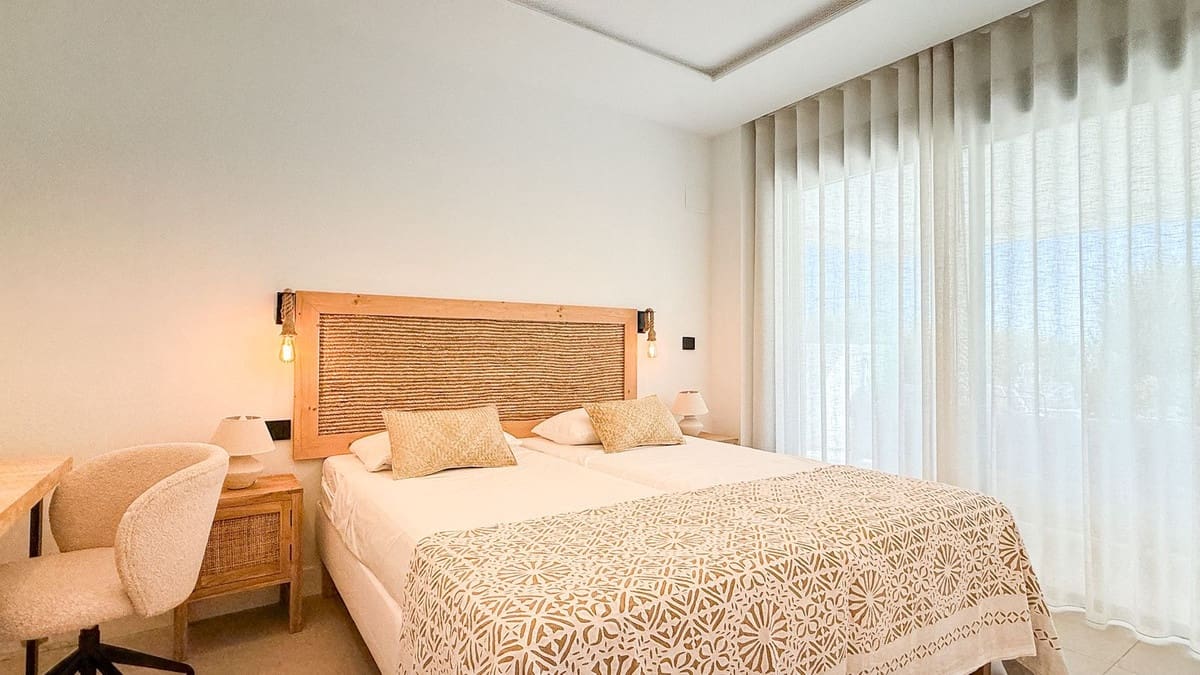 2 chambre Appartement à vendre à Estepona - 680 000 € (Ref: 9363919)