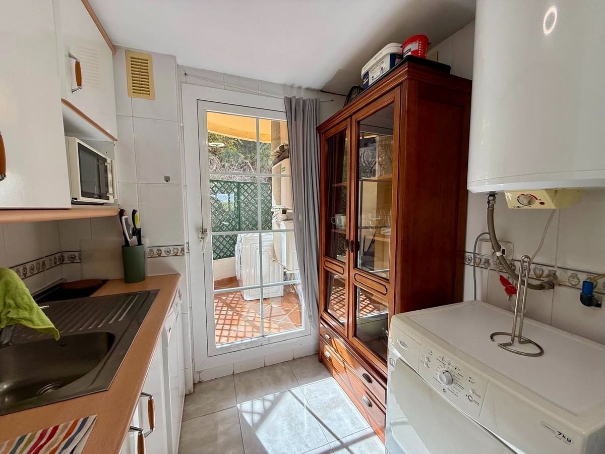 2 quarto Apartamento para venda em Nueva Andalucia - 400 000 € (Ref: 9363923)