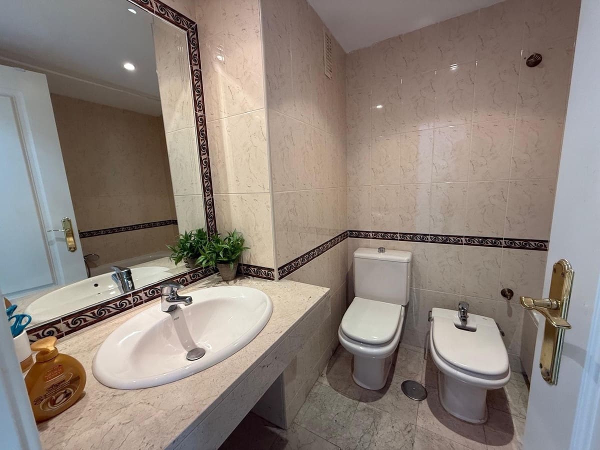 2 quarto Apartamento para venda em Nueva Andalucia - 400 000 € (Ref: 9363923)