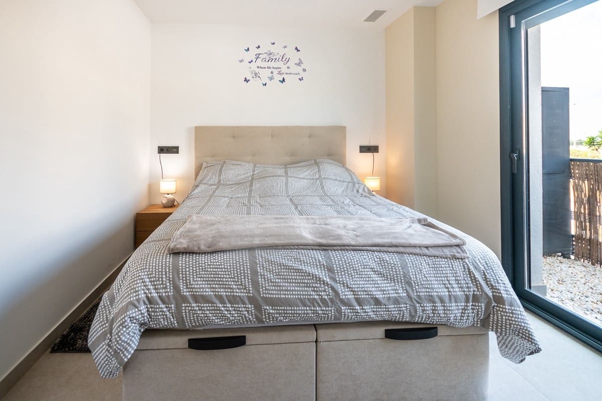 2 bedroom Apartment for sale in Lo Crispin - € 239,000 (Ref: 9363928)