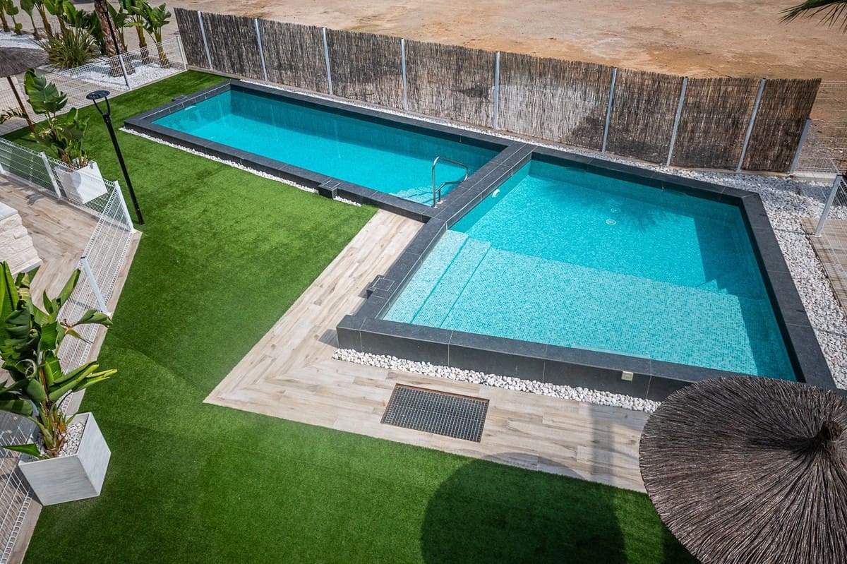 2 bedroom Apartment for sale in Lo Crispin - € 239,000 (Ref: 9363928)