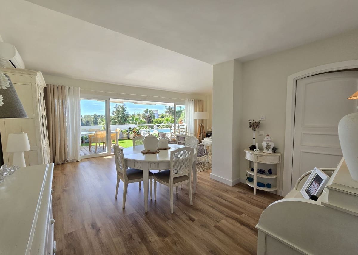 3 slaapkamer Penthouse te koop in Calahonda - € 599.000 (Ref: 9363929)