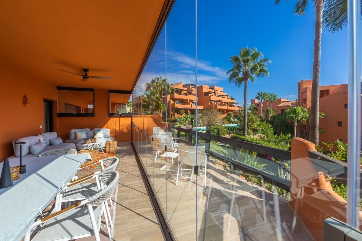 2 quarto Apartamento para venda em Estepona - 530 000 € (Ref: 9363931)
