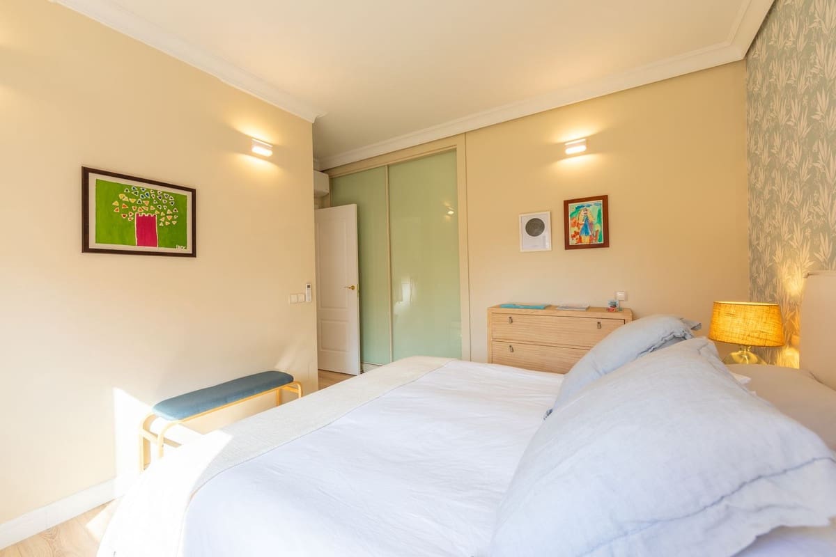 2 quarto Apartamento para venda em Estepona - 530 000 € (Ref: 9363931)