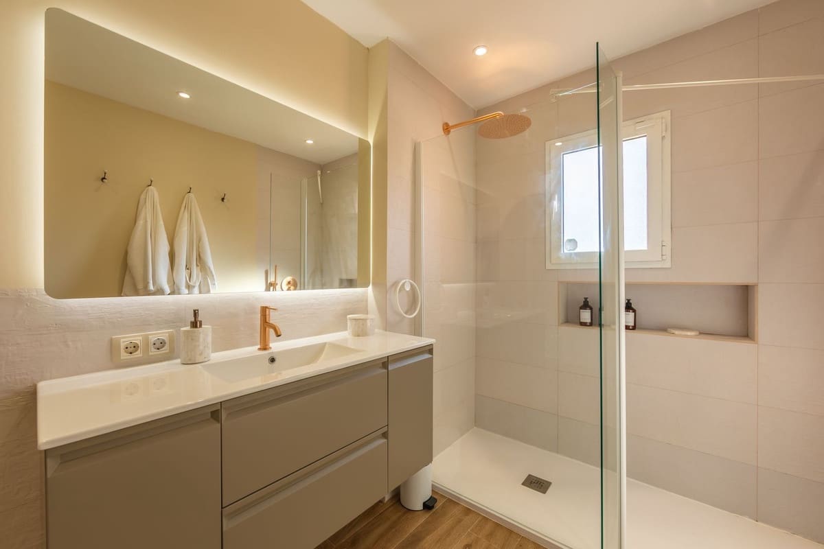 2 quarto Apartamento para venda em Estepona - 530 000 € (Ref: 9363931)