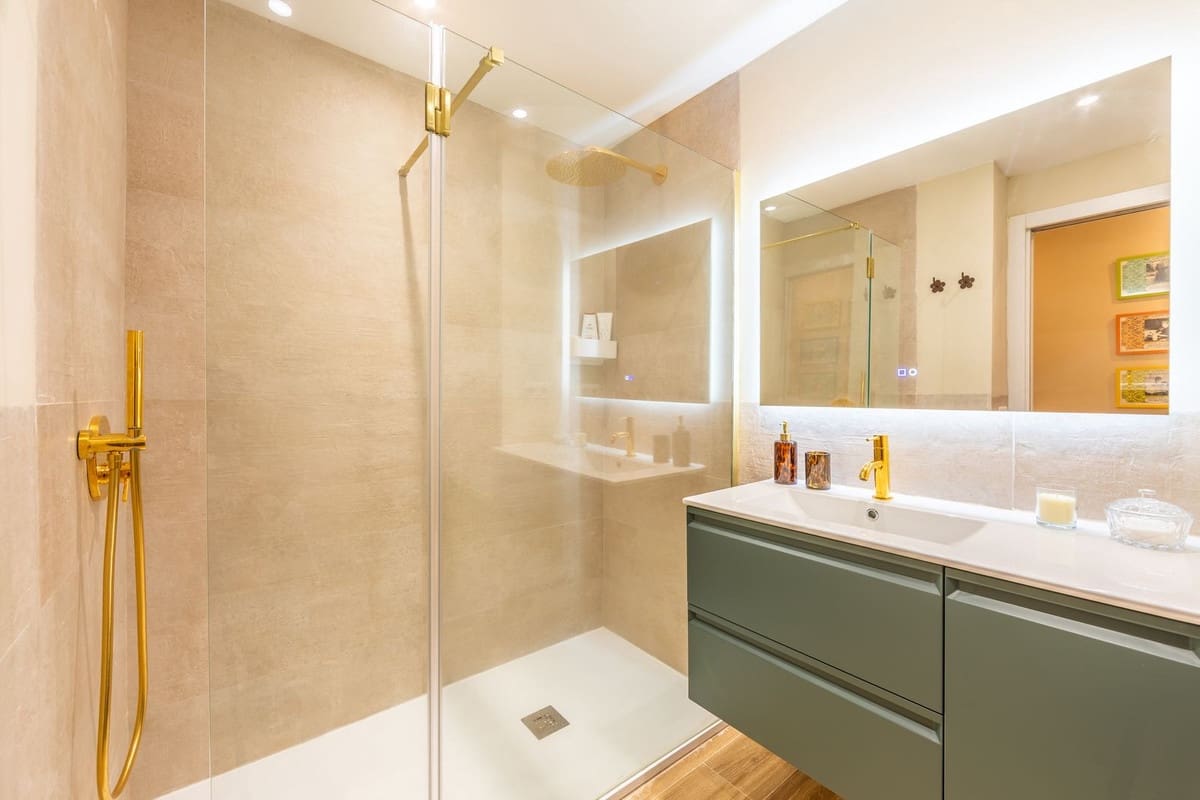 2 quarto Apartamento para venda em Estepona - 530 000 € (Ref: 9363931)