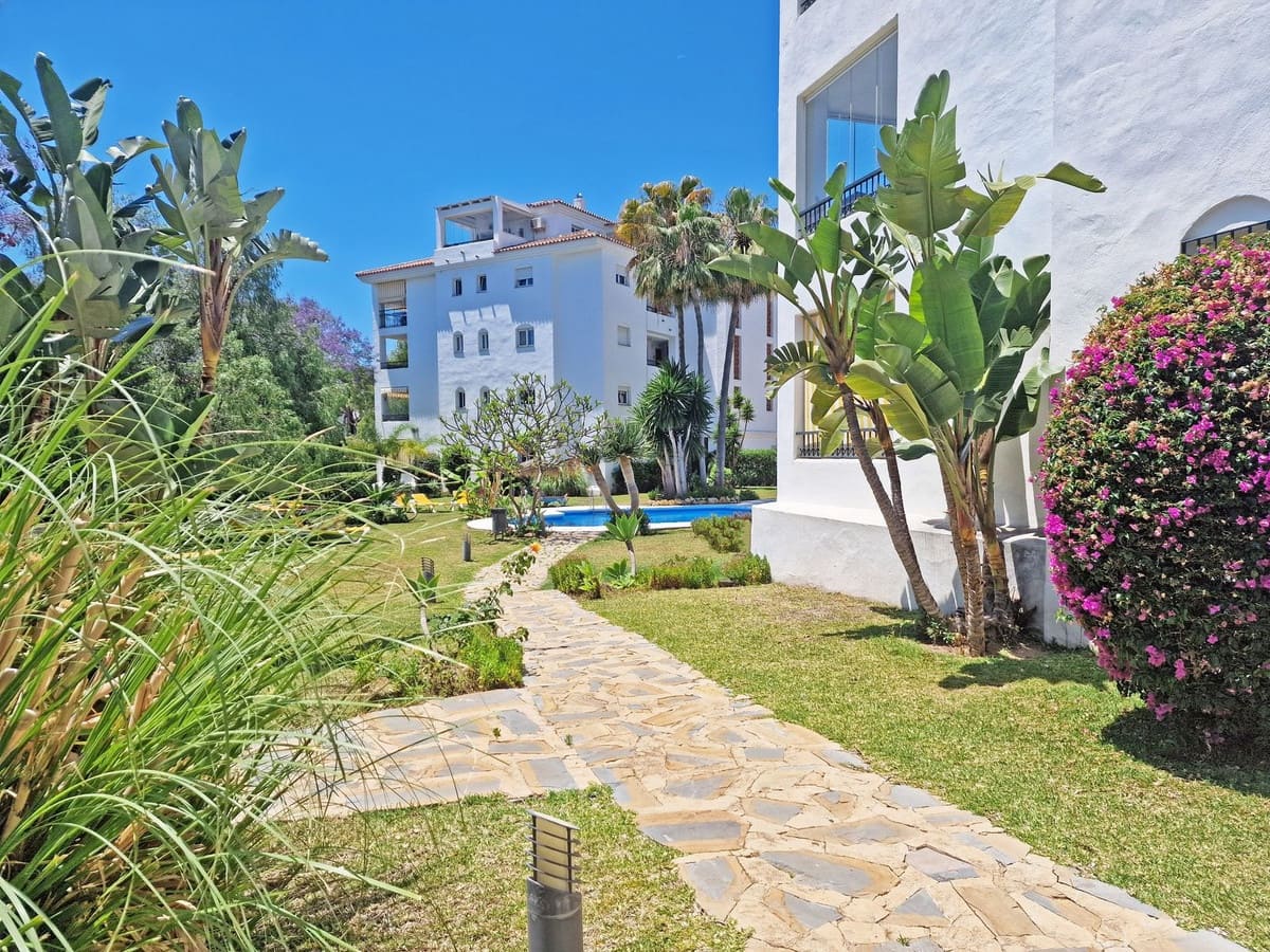 2 Zimmer Apartment zu verkaufen in Calahonda - 335.000 € (Ref: 9363935)