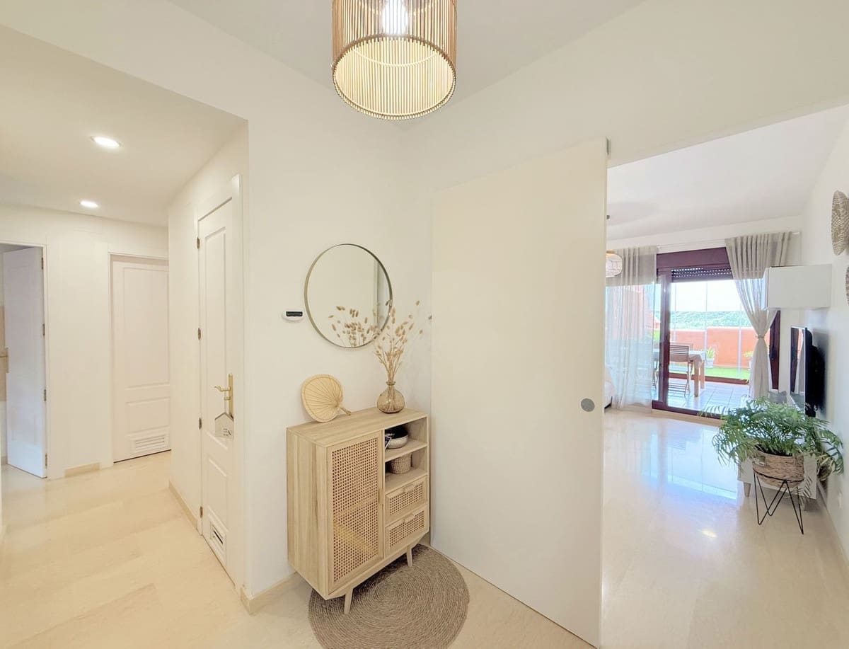 3 bedroom Apartment for sale in La Duquesa / Puerto de la Duquesa - € 480,000 (Ref: 9363936)