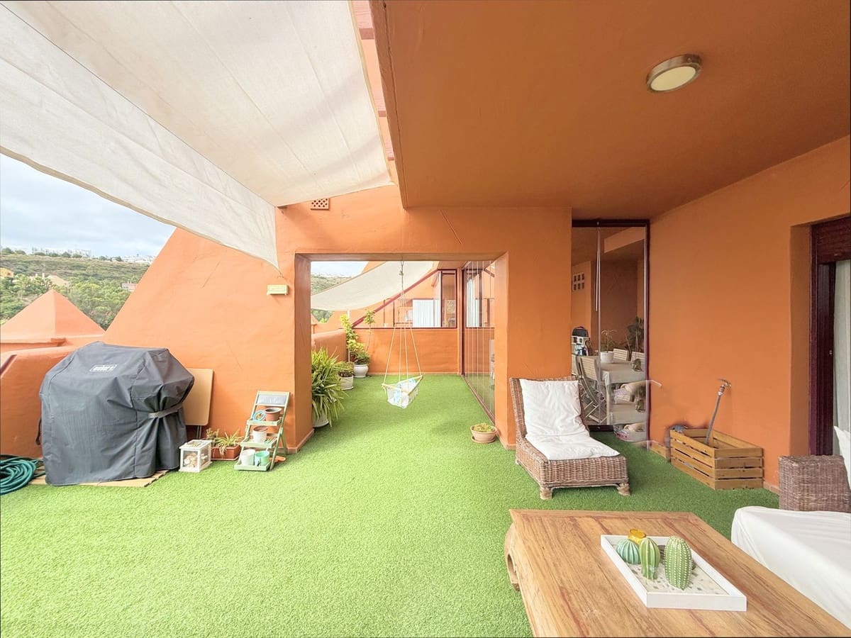 3 bedroom Apartment for sale in La Duquesa / Puerto de la Duquesa - € 480,000 (Ref: 9363936)