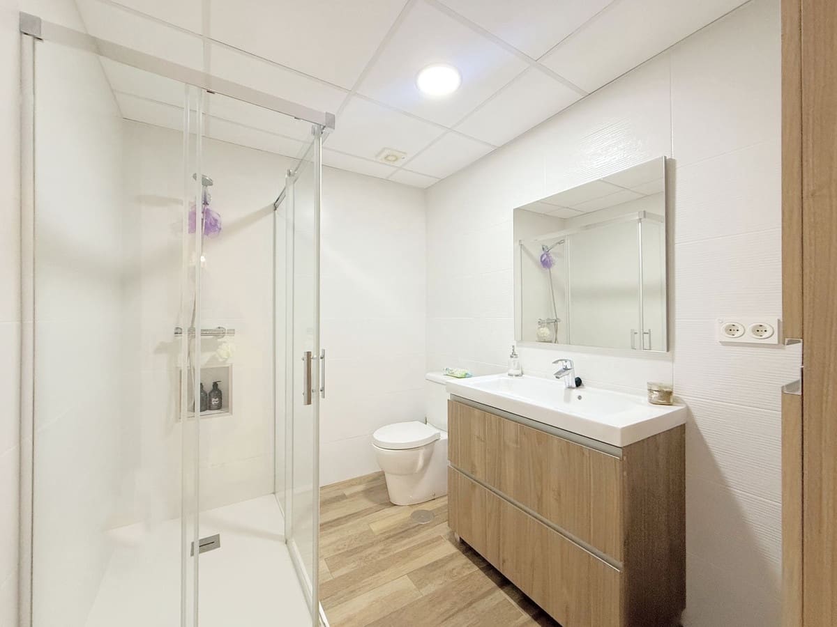 3 bedroom Apartment for sale in La Duquesa / Puerto de la Duquesa - € 480,000 (Ref: 9363936)