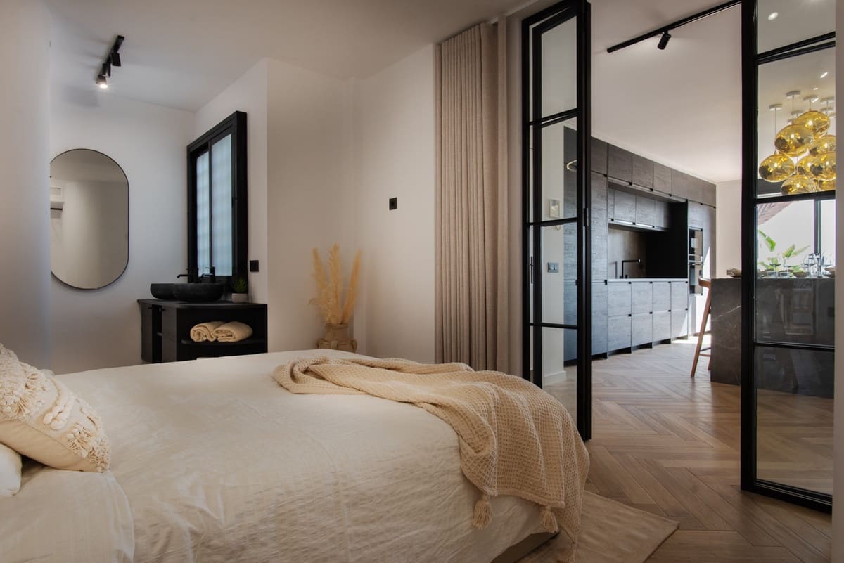 Apartamento de 3 habitaciones en Nueva Andalucia en venta - 995.000 € (Ref: 9363940)