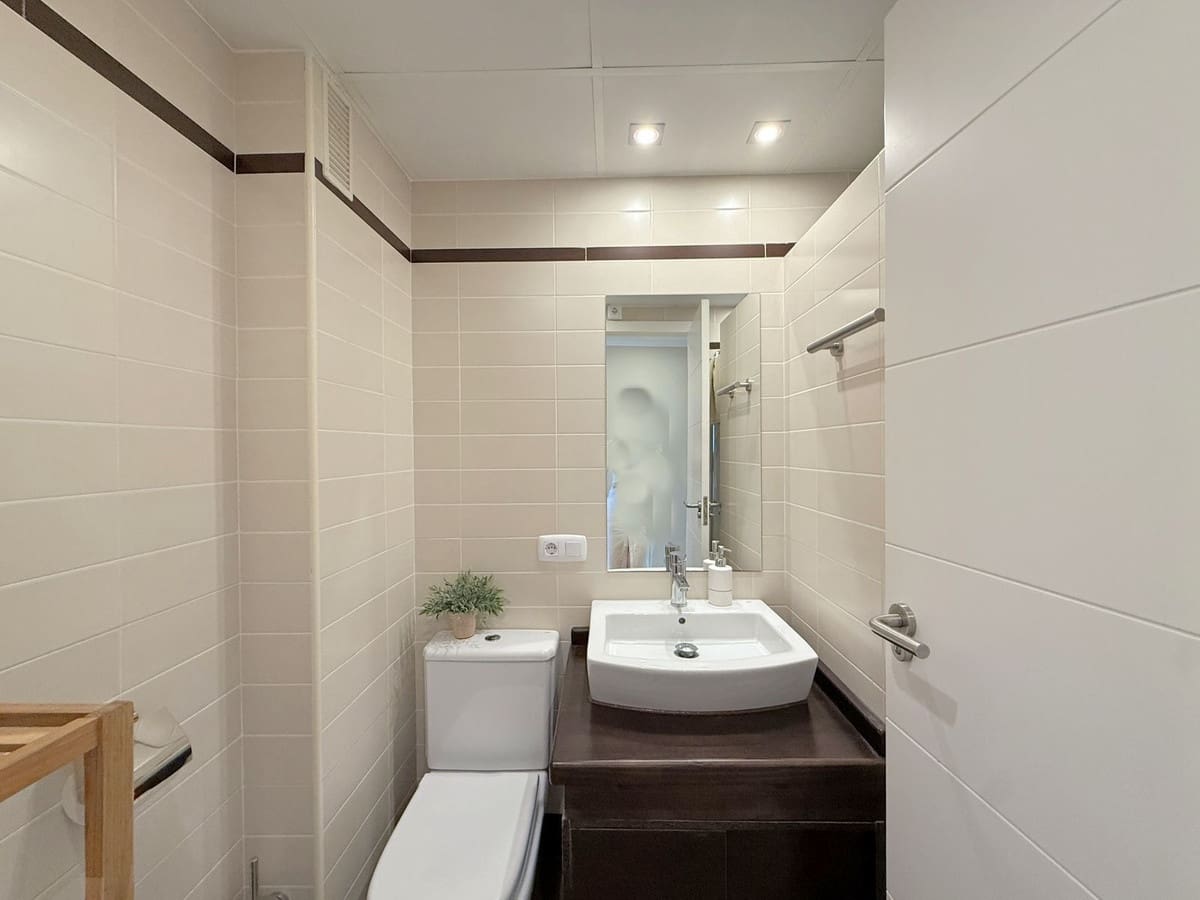 Ático de 2 habitaciones en La Duquesa / Puerto de la Duquesa en venta - 315.000 € (Ref: 9363941)