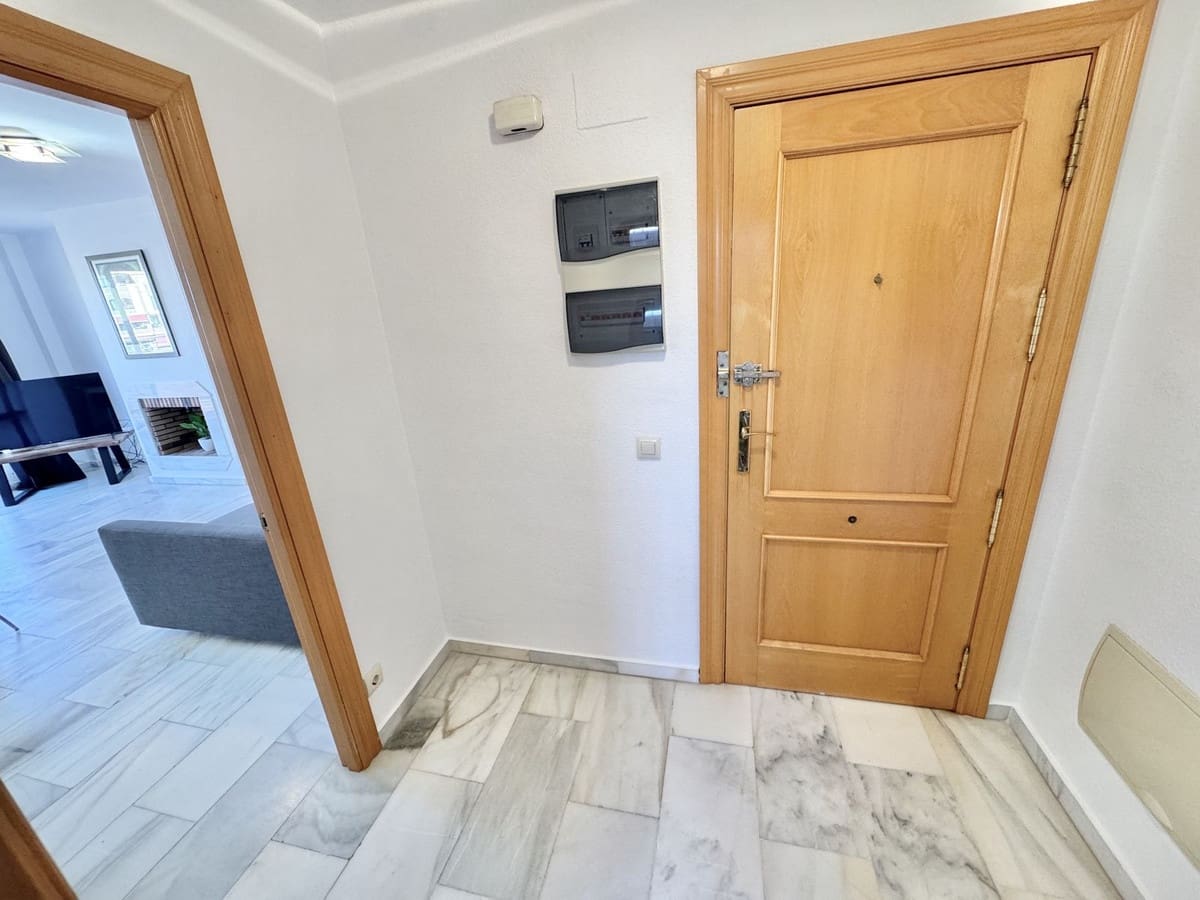 2 soverom Penthouse til salgs i Riviera del Sol med garasje - € 369 995 (Ref: 9363942)