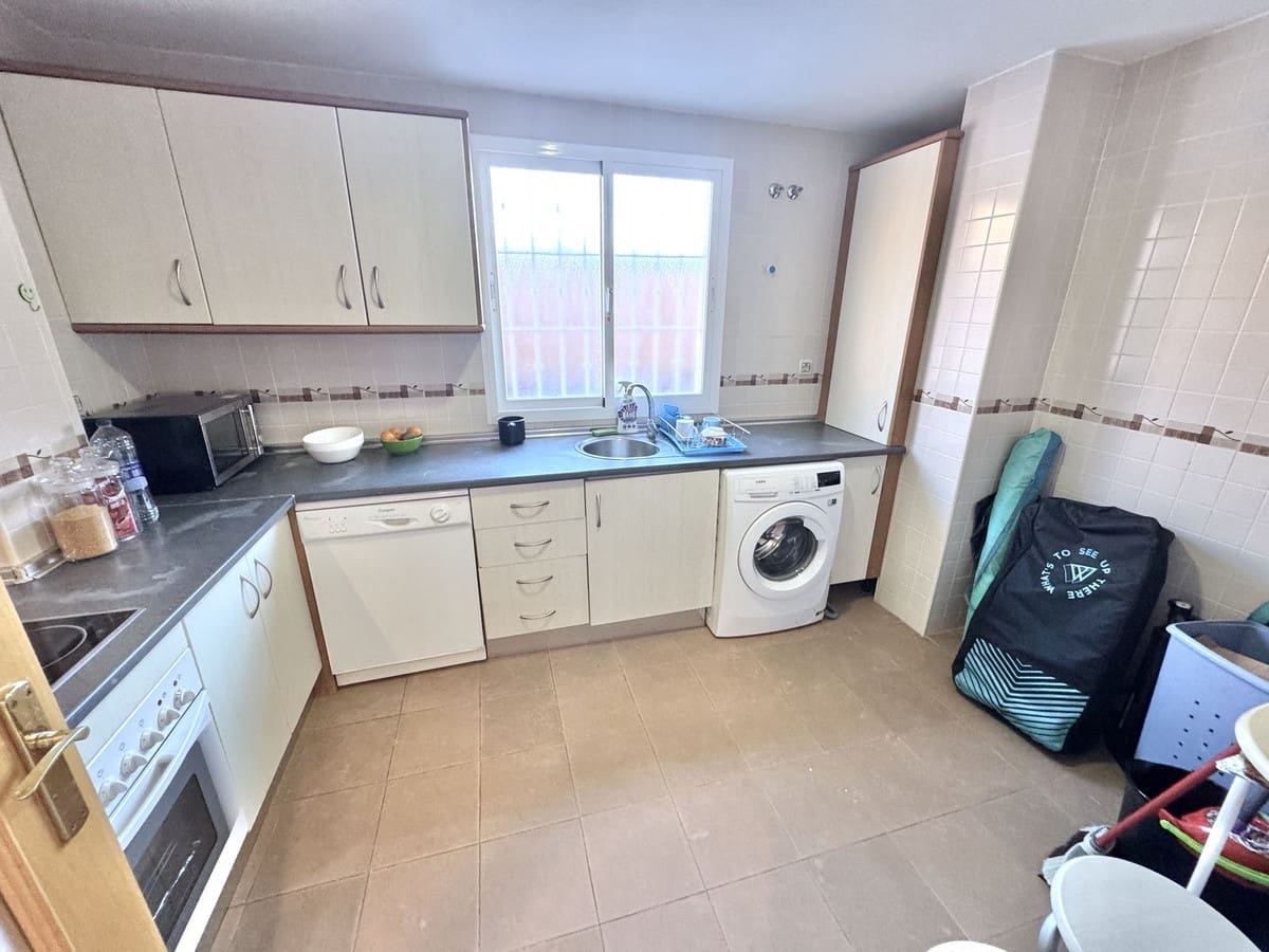 2 soverom Penthouse til salgs i Riviera del Sol med garasje - € 369 995 (Ref: 9363942)